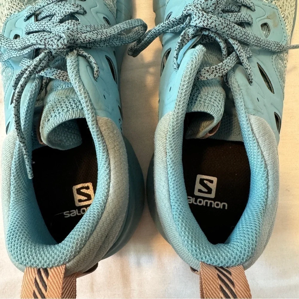 Salomon 8 Predict Soc 2 Athletic Running Shoes in Crystal Blue / Delphinium